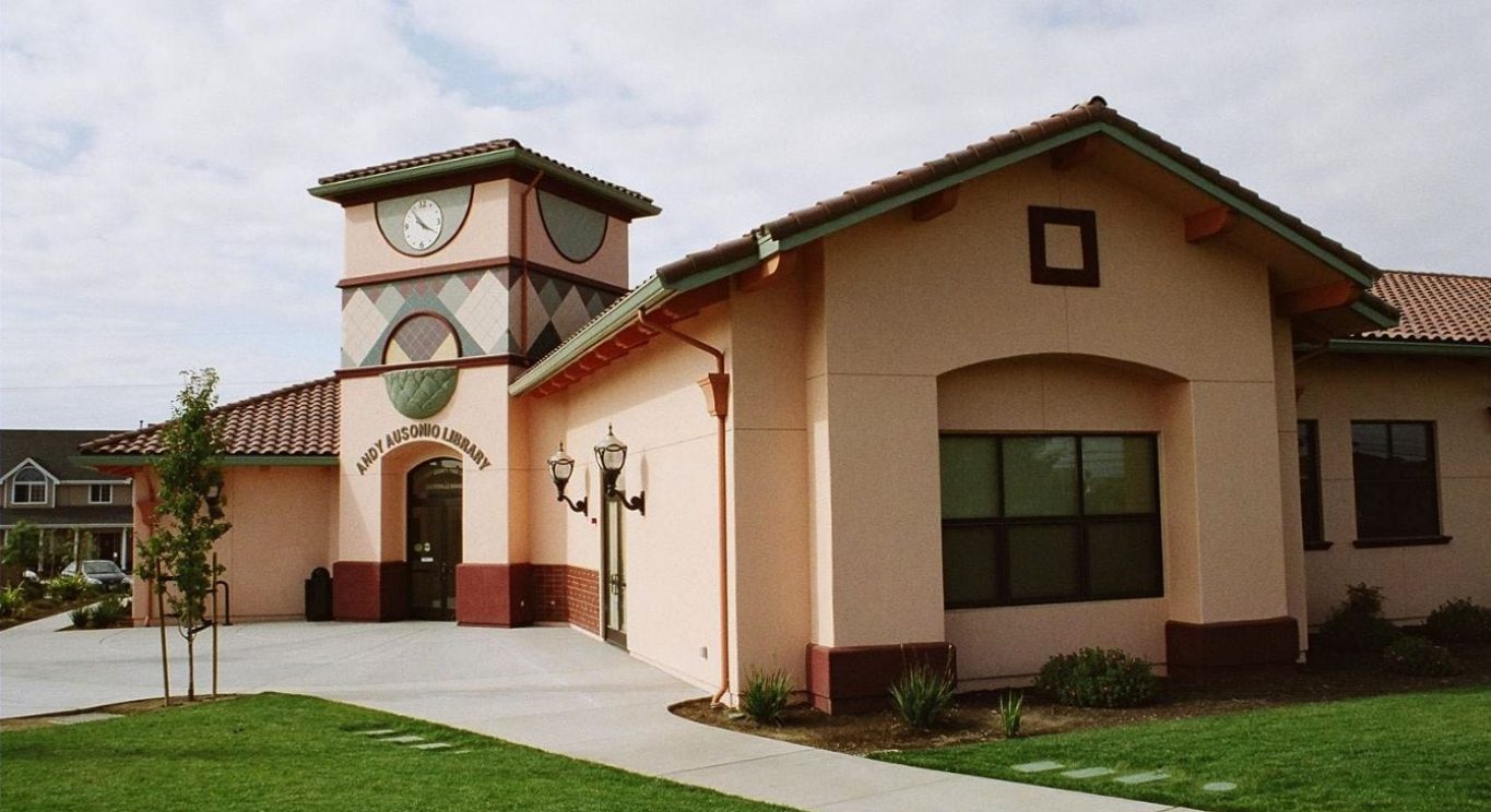 Castroville Library 3