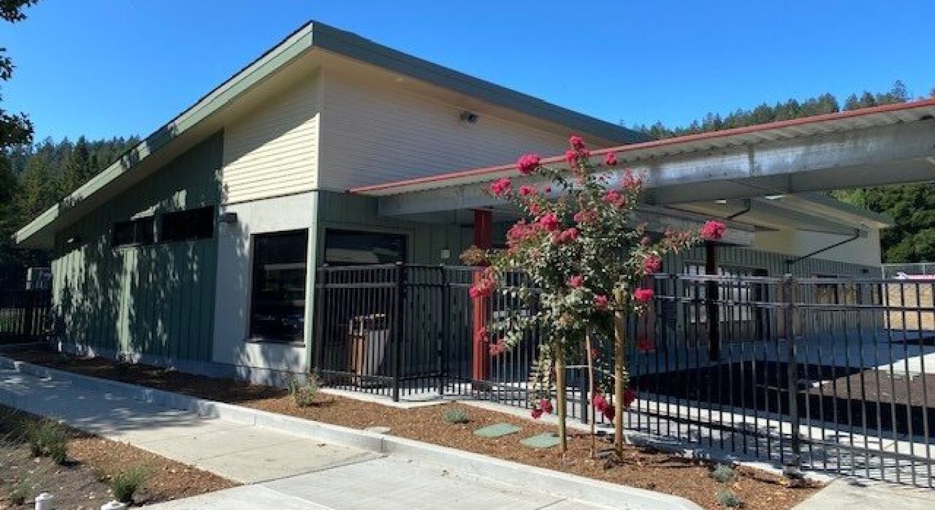 education school shelter covered walkway